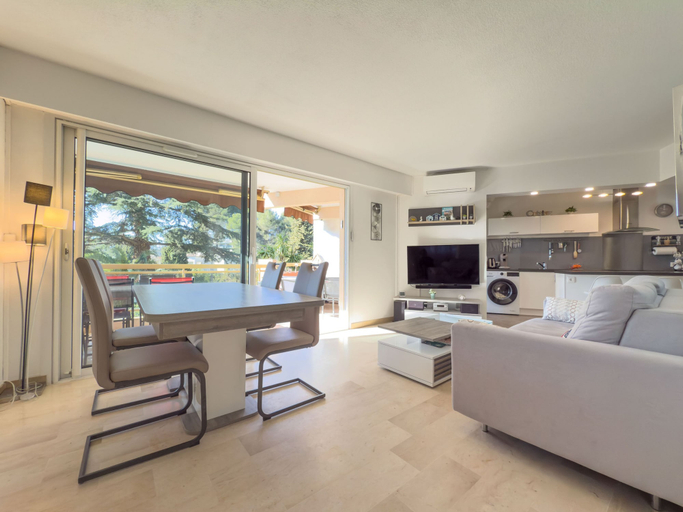 Room 3, 215 Le Cozy in Cannes, Alpes-Maritimes