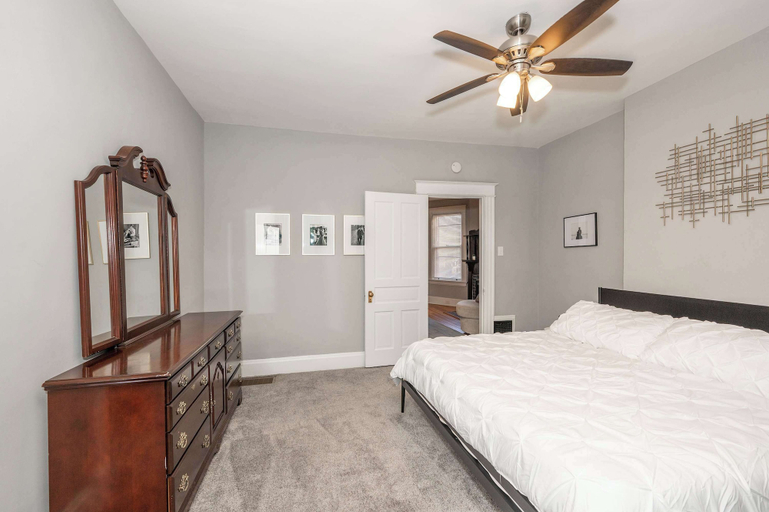 Bedroom 3, Suites on Main 2, Kenton