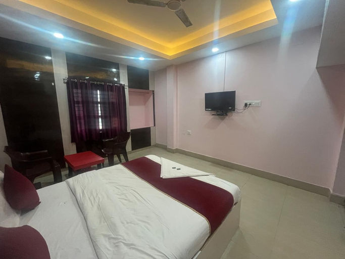 Room 2, Hotel Miracle Stay, Cuttack