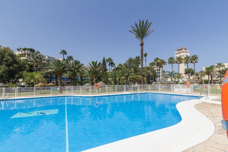 Sport & Beauty, Sunstay Costa Lago Flat II Torremolinos, Málaga