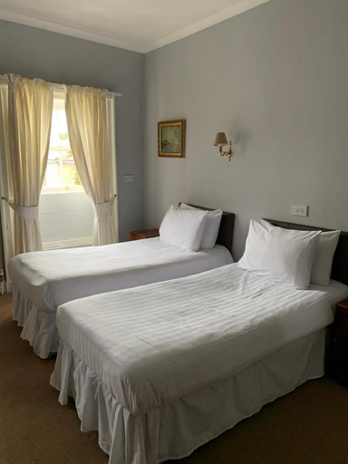 Bedroom, Blue Bell Hotel, Northumberland