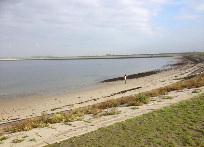 View from property 3, Villa Oesterdam Comfort 8 persons, Tholen