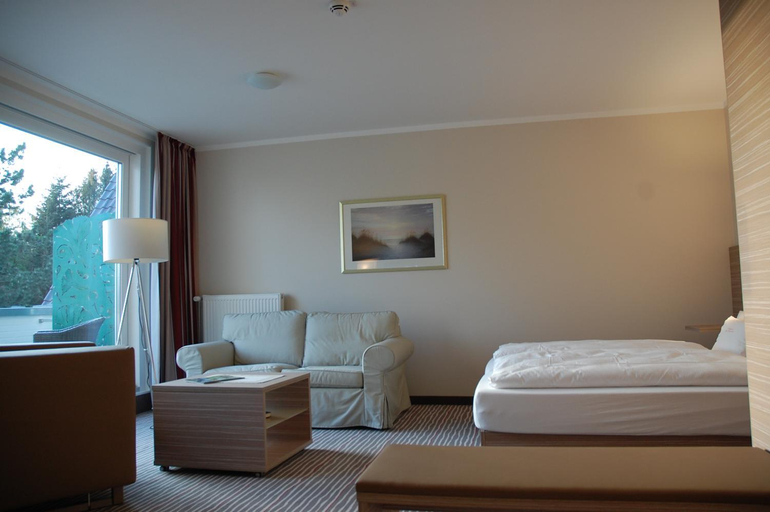 Bedroom 3, Parkhotel Bad Bevensen ,ThermePlus, Uelzen
