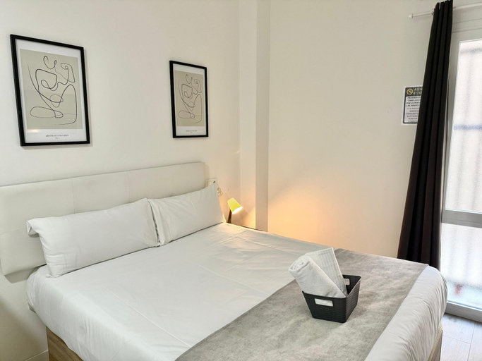 Others 2, Cinco Torres Suites, Madrid