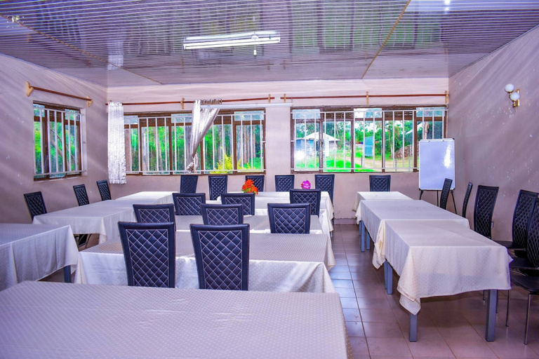 Food & Drinks 3, Goono Konyuka Beach Resort, Homa Bay Town