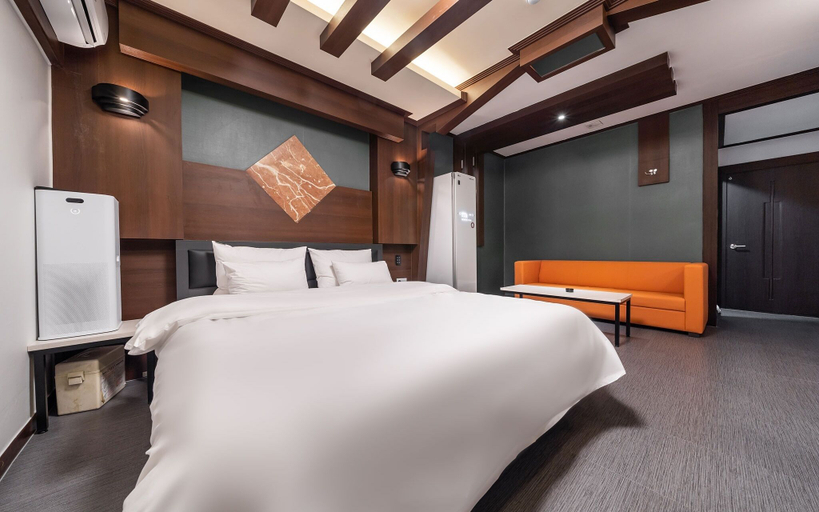 Bedroom 4, Suwon City Hall Station La Mer, Suwon