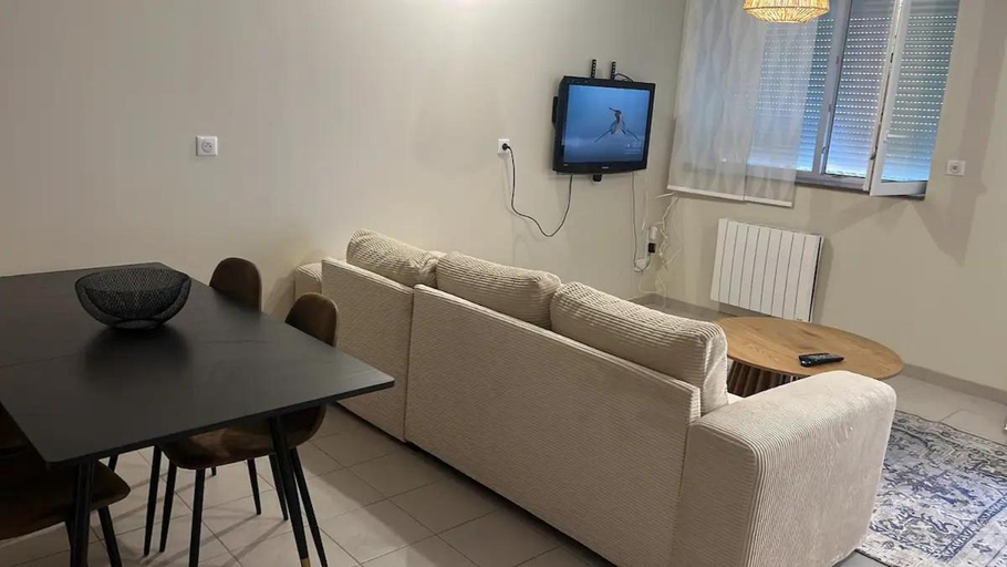 Others 3, Dream appartement!! spacieux ,calme au rez-de-chaussee, Ain