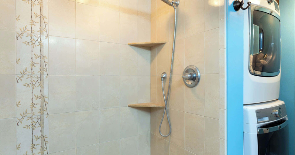 Bathroom 4, Magic Sands Unit 111 - Beach and Saltwater Pool, Hawaii