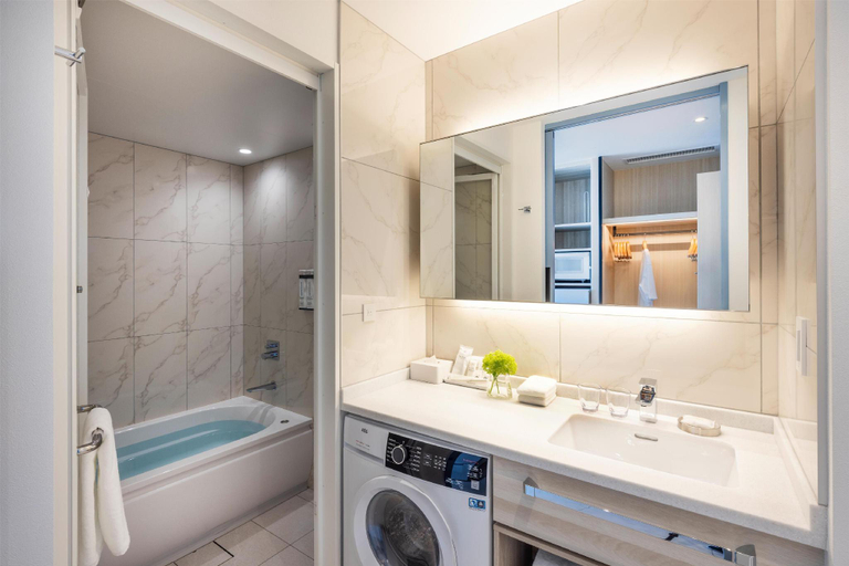 Bathroom 9