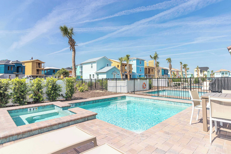 Sport & Beauty 3, Shake Shack Heated Pool & Hot Tub, Osceola