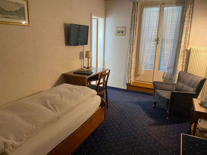 Bedroom 3, Hotel Du Lac, Interlaken