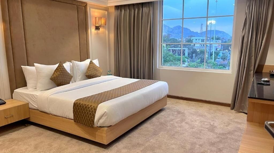 Bedroom, Hotel Alwar Royals, Alwar