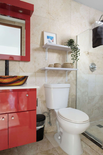 Bathroom 4, Ocean Park 3BD-3BA Pool Walktobeach