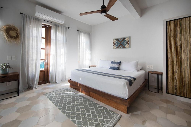 Bedroom 3, PAL.MAR Hotel Tropical, Compostela