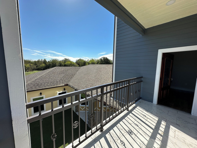 Others 5, Luxury 3Story Private Pool 8BR Retreat, Bastrop