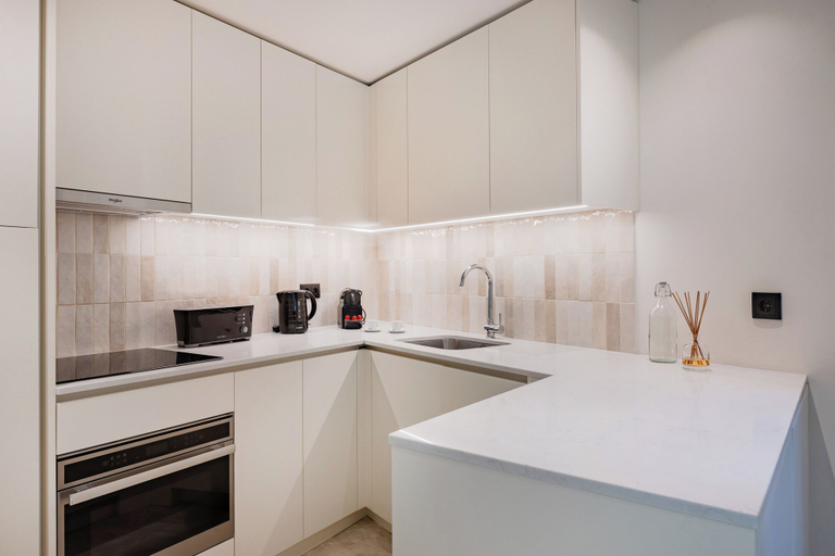 Private kitchenette 5, Minimalist Loft at Terracotta Collection, Porto