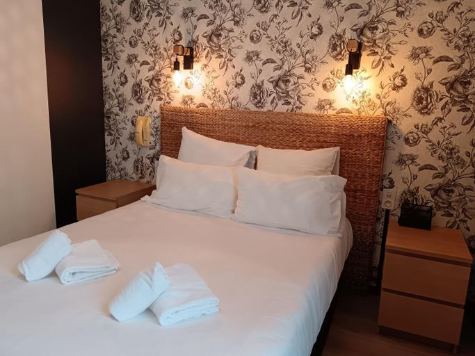 Bedroom 3, Hotel du Chateau, Lot