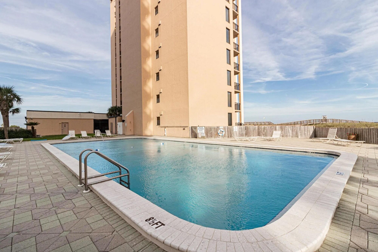 Sport & Beauty, Navarre Towers 104, Escambia