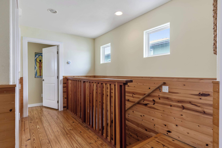 Others 3, Prime Location 5 Bedrooms Pool Sleeps 14, Nueces
