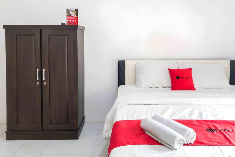Bedroom 26