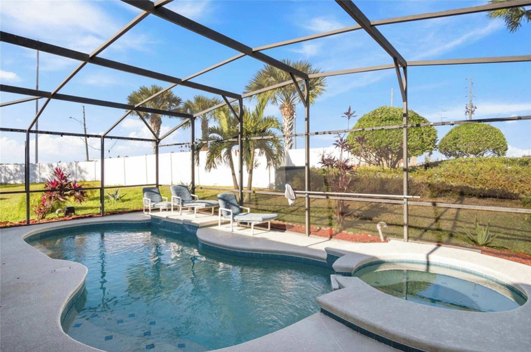 Sport & Beauty 5, Magic Oasis Retreat, Polk