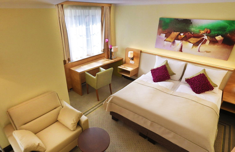 Bedroom 2, Hotel Leobersdorfer Hof, Baden