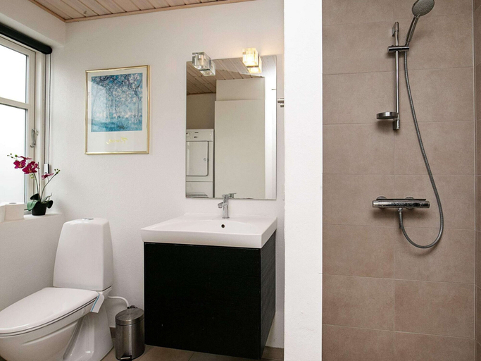 Bathroom 3, Holiday Home in Ranum, Vesthimmerland