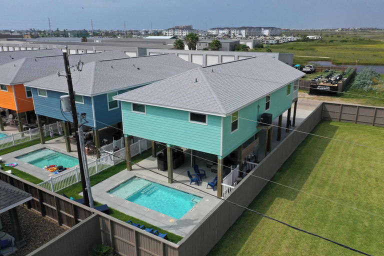 Exterior & Views 2, Baydream Believer by Avantstay Pool, Views, Nueces