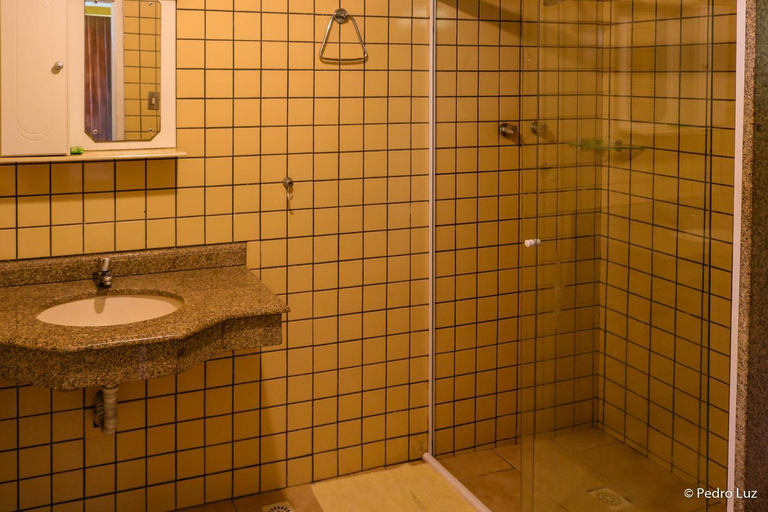 Bathroom 2, Hotel Chales Terra Nova, Itatiaia