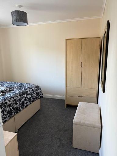 Room 3, Cozy Kirkcaldy Hideaway - 3br House, Fife