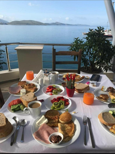 Food & Drinks, Titania Hotel, Sarandës
