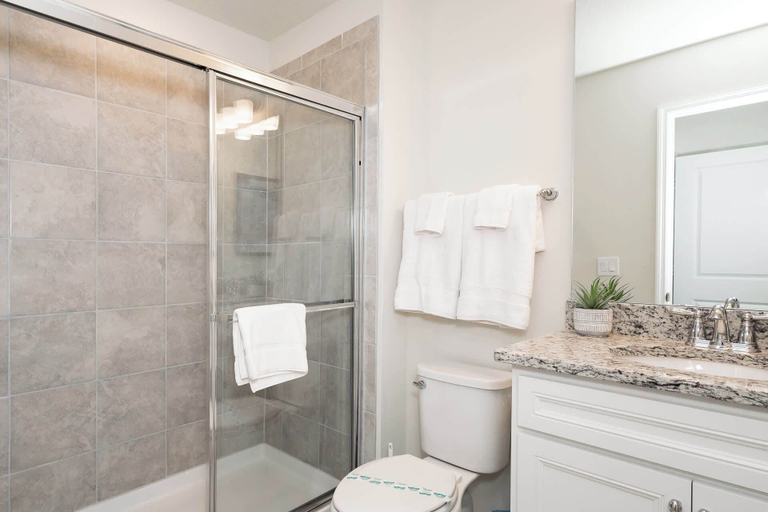 Bathroom 4, Adventure of a Lifetime! 5 BDR @ Windsor Island, Polk