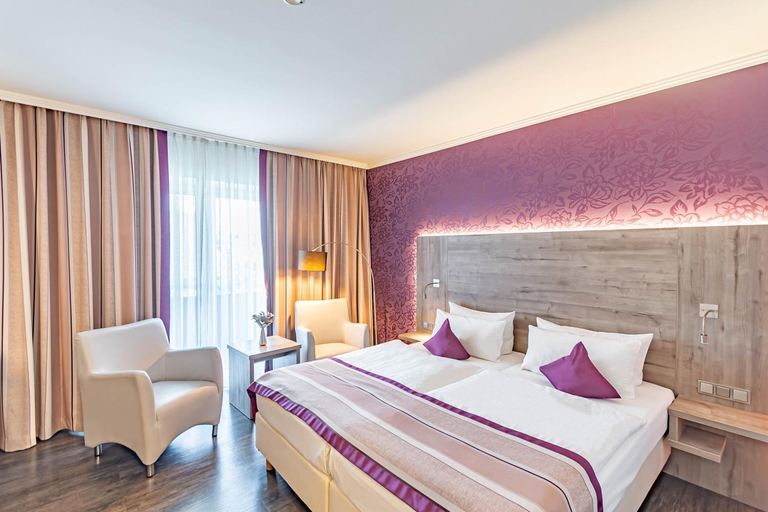 Bedroom, Parkhotel Sonnenberg, Rheingau-Taunus-Kreis