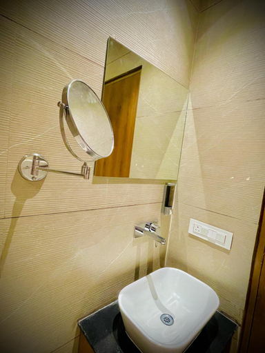 Bathroom 3, Hotel Starlight, Ganganagar