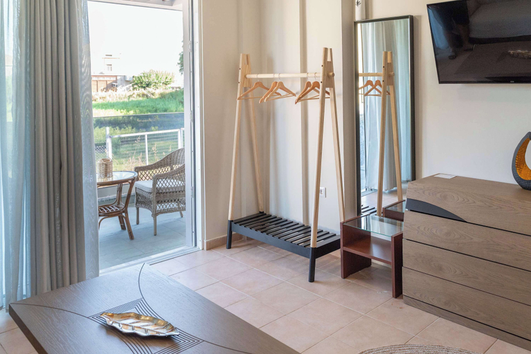 Room 4, Sun Sea Escape Kourouta Beachside Getaway, West Greece