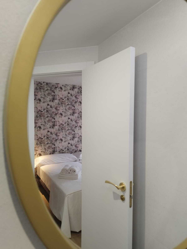 Others 5, Plaza Rooms, Murcia