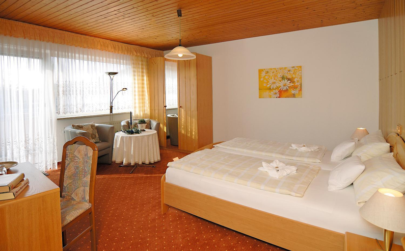Bedroom 2, Hotel Ursula Garni, Bad Kissingen
