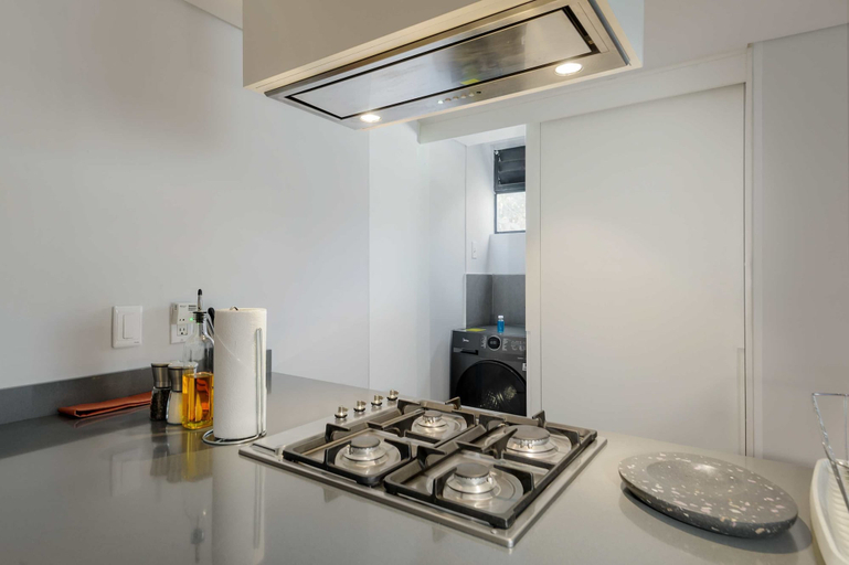 Room 5, w Awesome 2BR in Roma Norte, Mexico City
