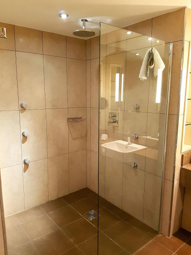Bathroom 4, Norton House Hotel & Spa, Edinburgh, Edinburgh