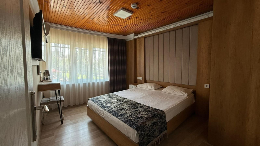 Room 2, Hotel Qden, Fatih