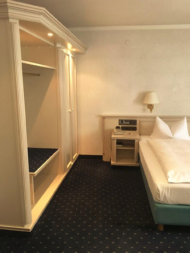 Bedroom 2, Wittlicher Hof, Bernkastel-Wittlich