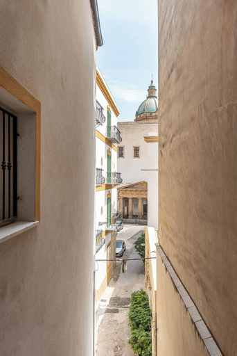 Others 3, La casa sul Mercato by Wonderful Italy, Palermo