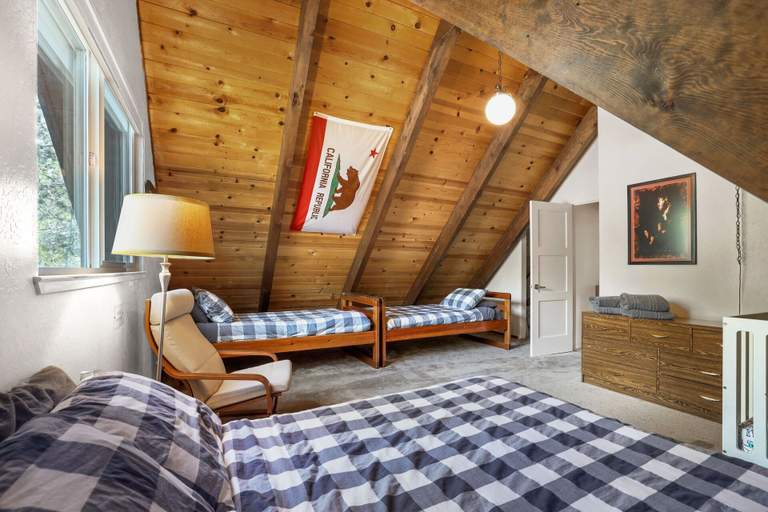 Others 4, Christmas Valley Chalet - Tahoe Adventure Awaits, El Dorado