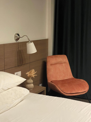 Bedroom 2, Hotel Oscar, Campina