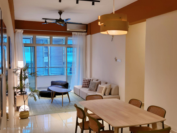 Others 4, Walking Distance to Mt Austin - New Renovated, Johor Bahru