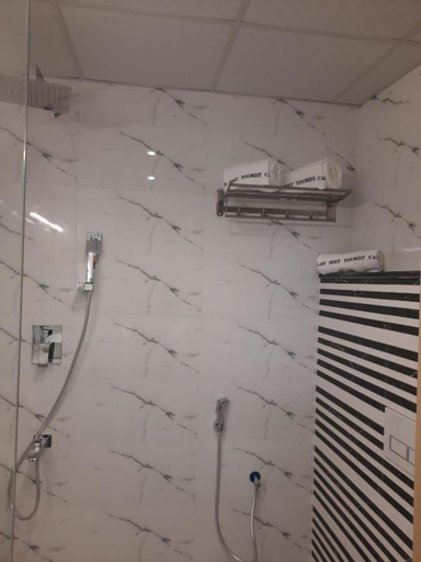 Bathroom 5, Season Inn Hotel Balad Sayt, Al Hamra