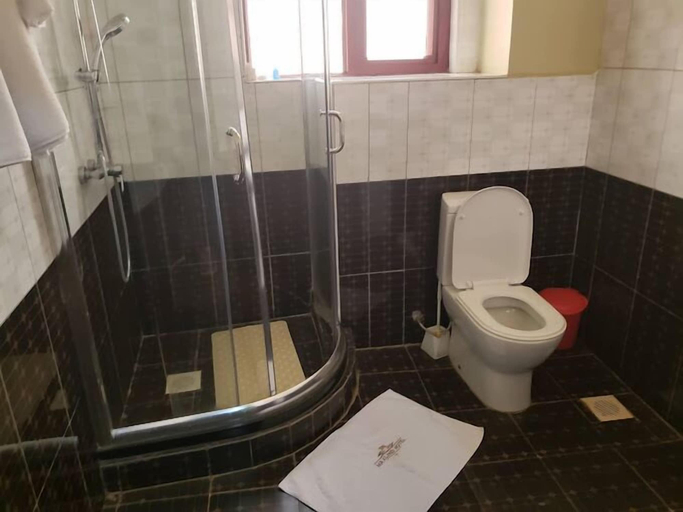 Bathroom 3, Maxland Hotel Juja, Juja