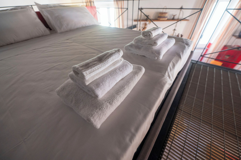Room 5, Via della Luce Apartments, Rome