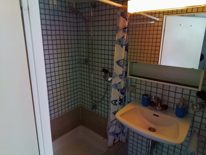 Bathroom 2, tiny flat, Sankt Gallen