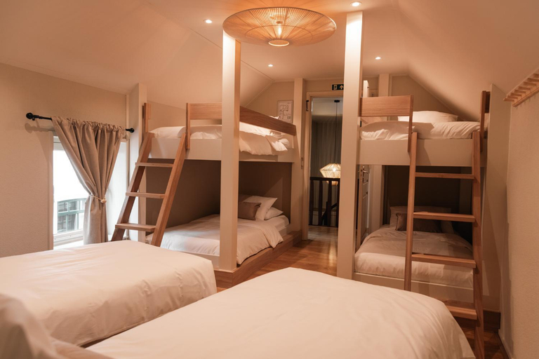 Bedroom 2, Boutique Hotel Elburg met Tapperij, Elburg